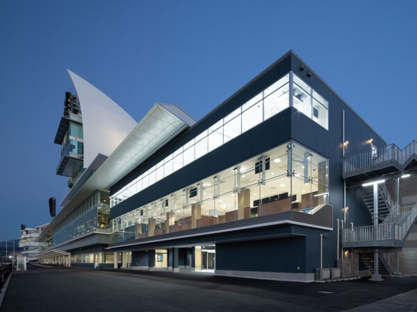 ボートレース大村スタンド棟別館建設工事